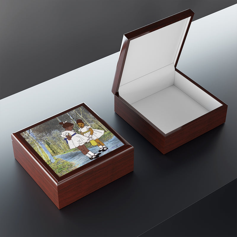 Pitti Patent Leather Jewelry Box | Black Queer Home Decor