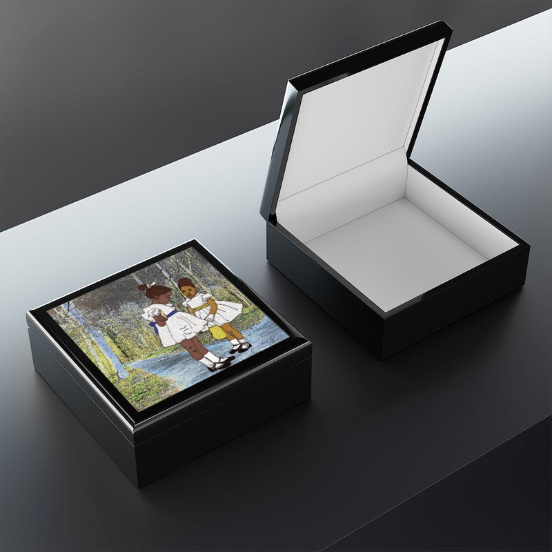 Pitti Patent Leather Jewelry Box | Black Queer Home Decor